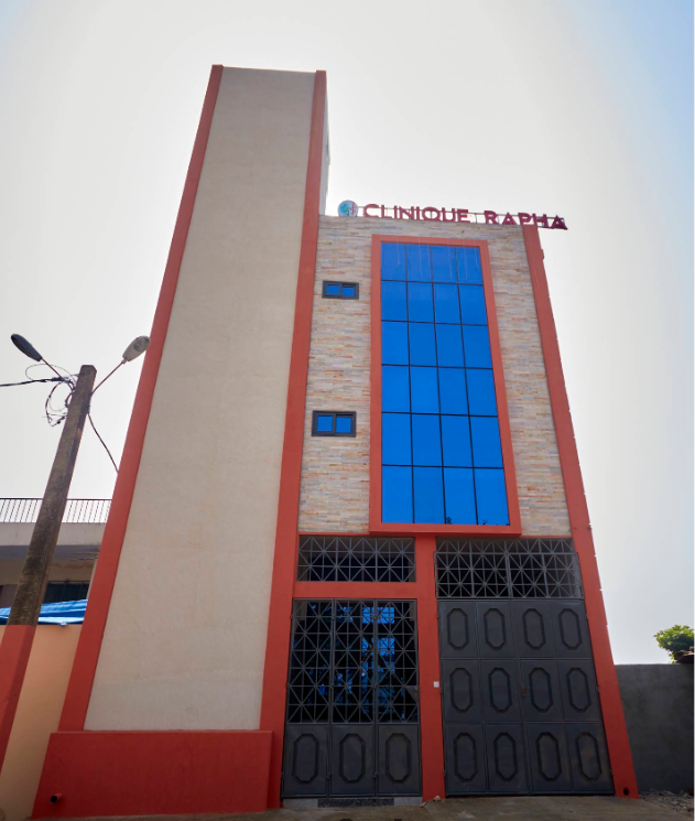 Façade de la clinique